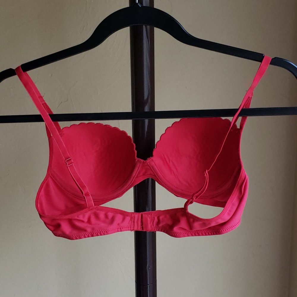 Lily Of France Women's Bra Size 34B - Picture 8 of 8